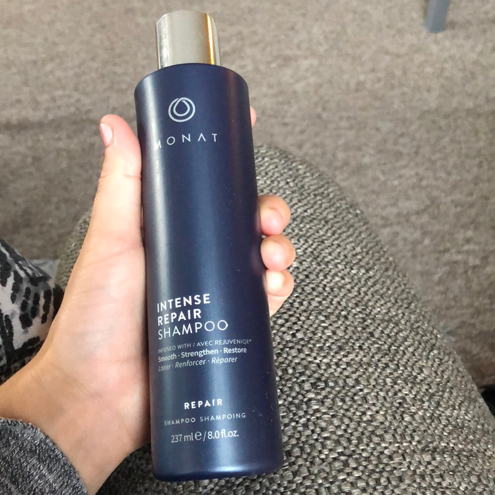 Brand New Monat Intense Repair Shampoo